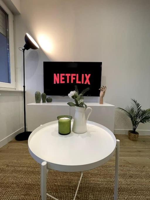 Home Green Touch - Fibre*Near Basel*Cosy Сен-Луи Екстериор снимка